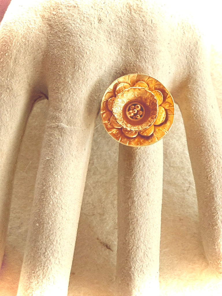 Anillo Flores IV