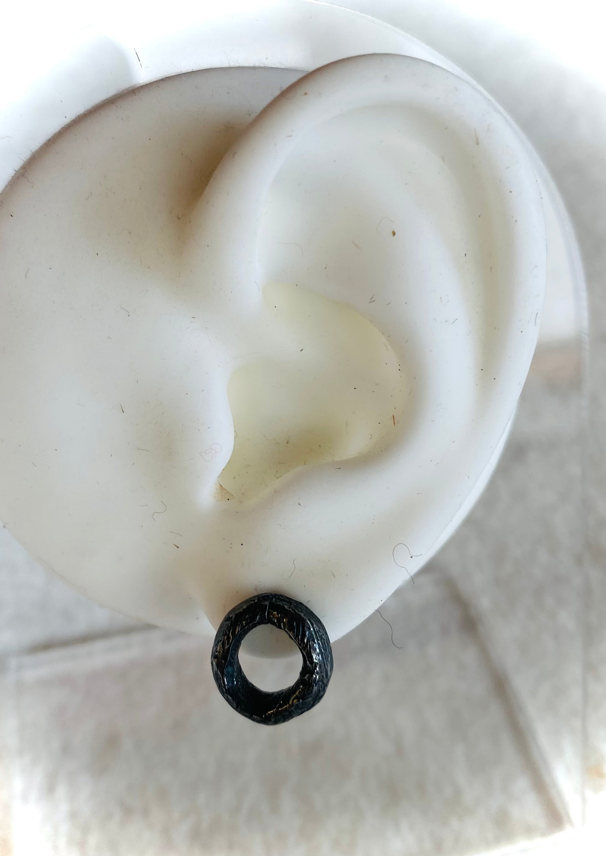 Pendiente donut oxidado