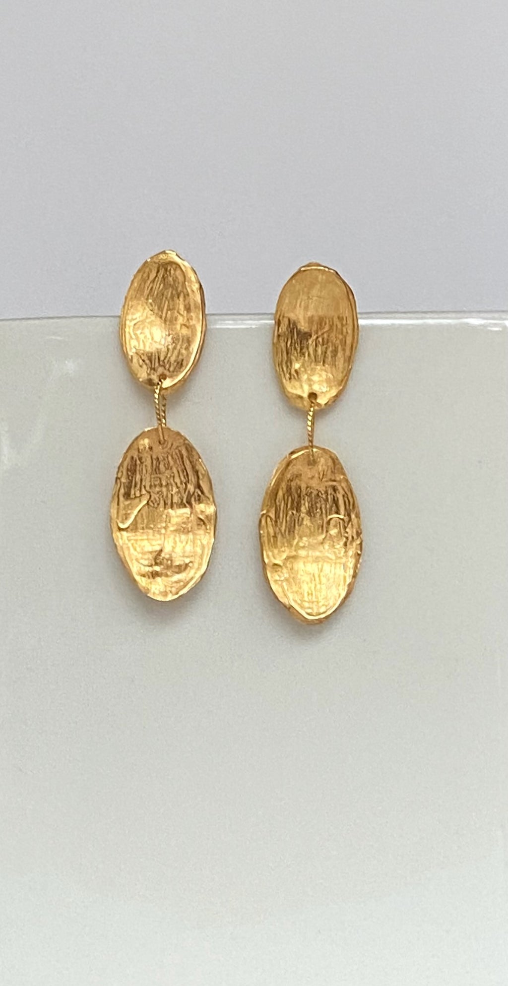 Pendiente dos óvalos