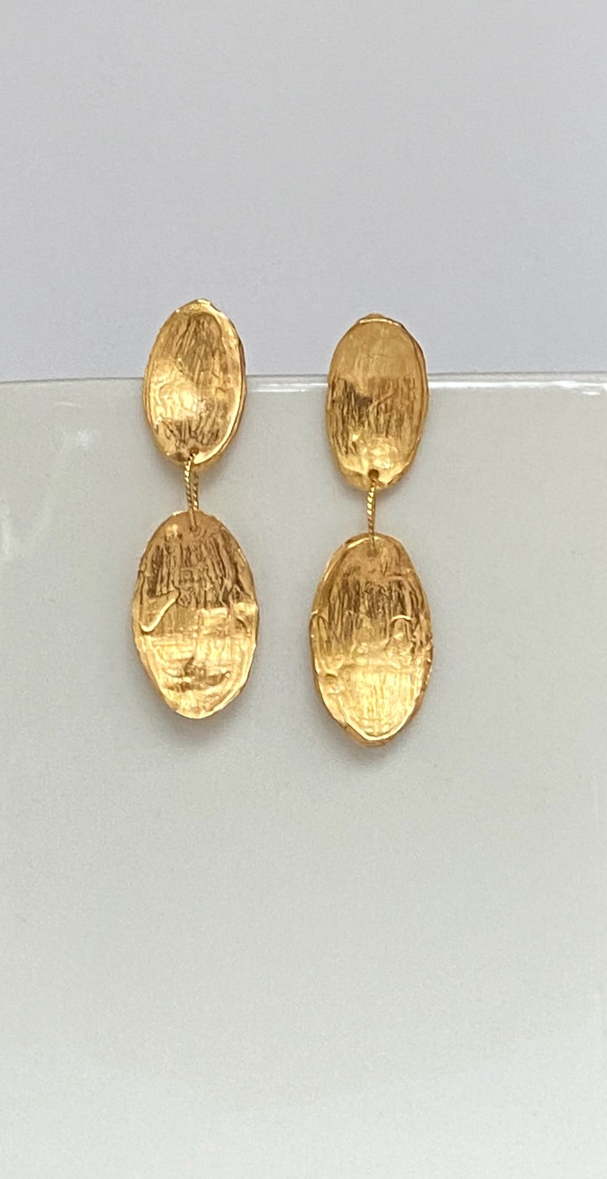 Pendiente dos óvalos