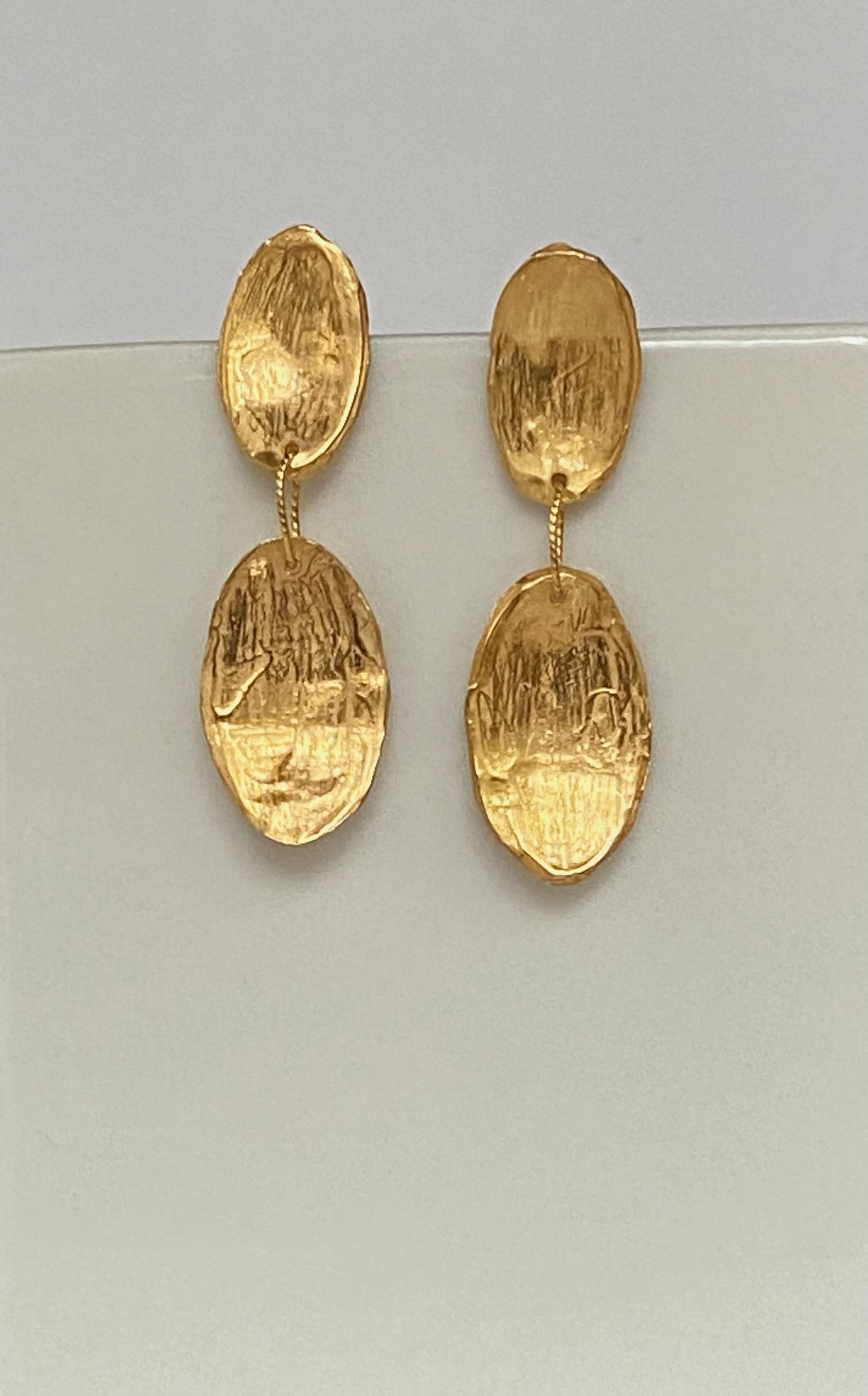 Pendiente dos óvalos